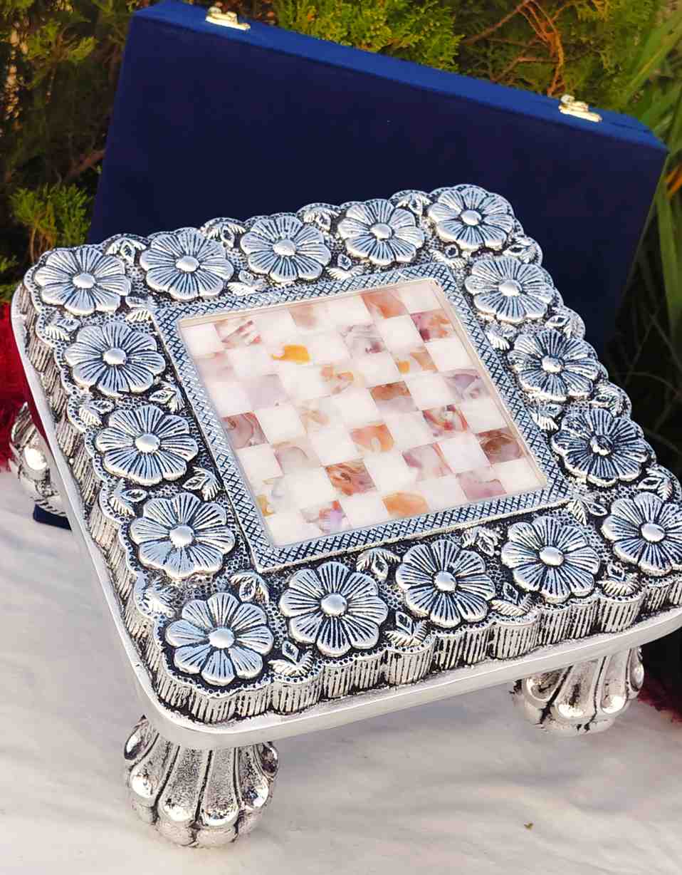 Additional image for Antique German silver Flower chowki