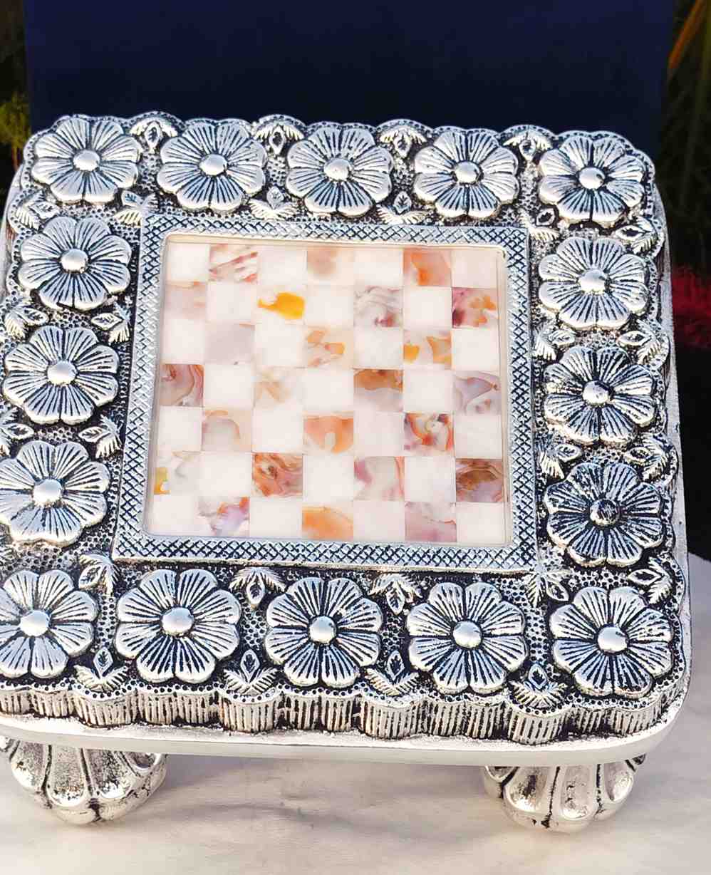 Additional image for Antique German silver Flower chowki