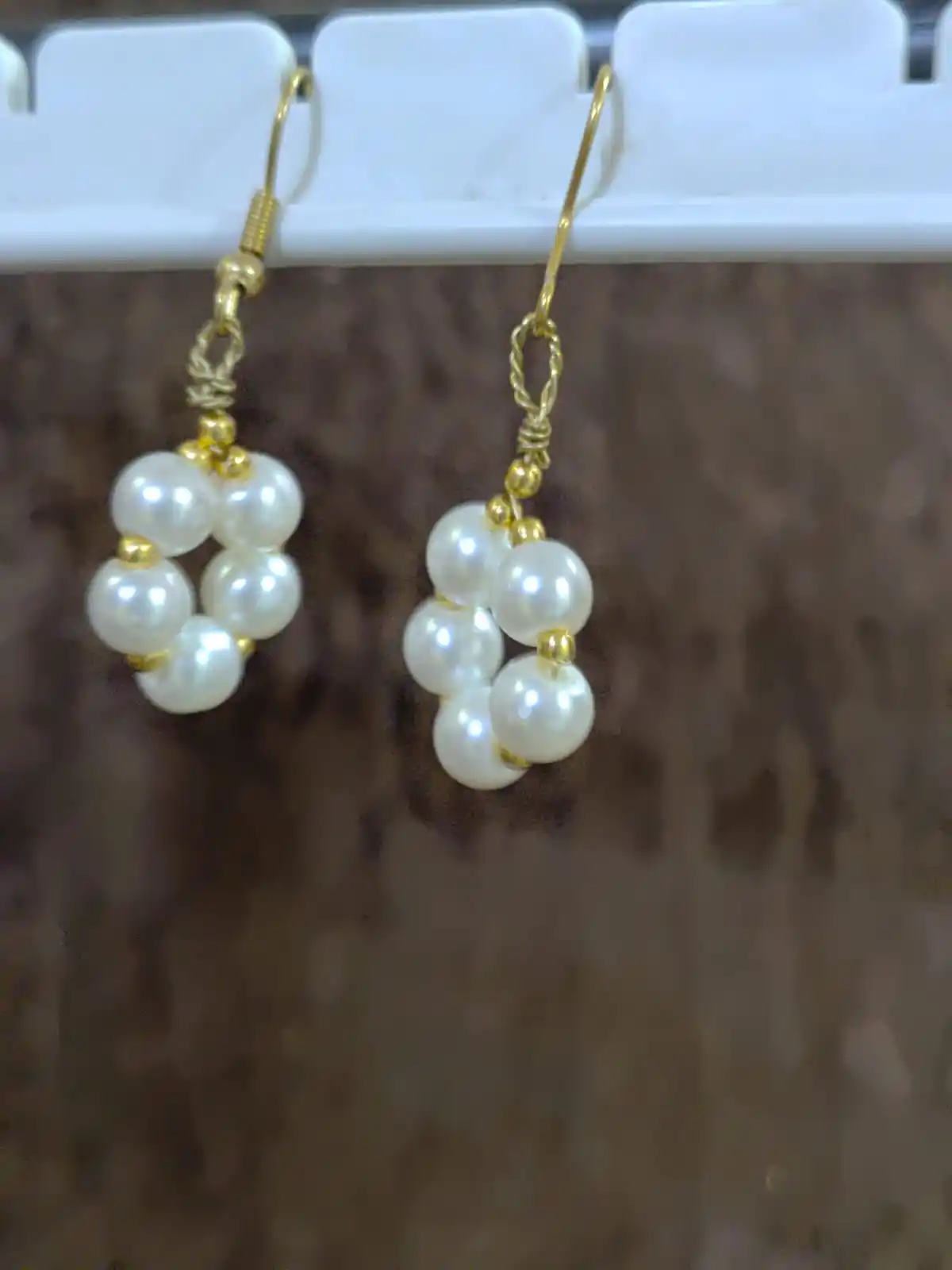Additional image for Elegant Pearl Loop Earrings